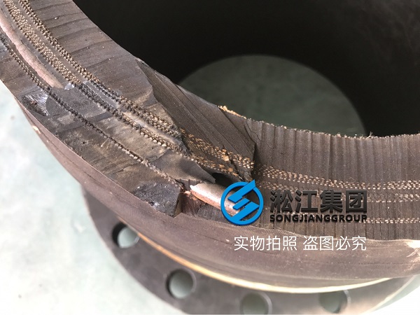 「2018」发往重庆丰都县水泥厂长江抽水橡胶软管接头发货现场
